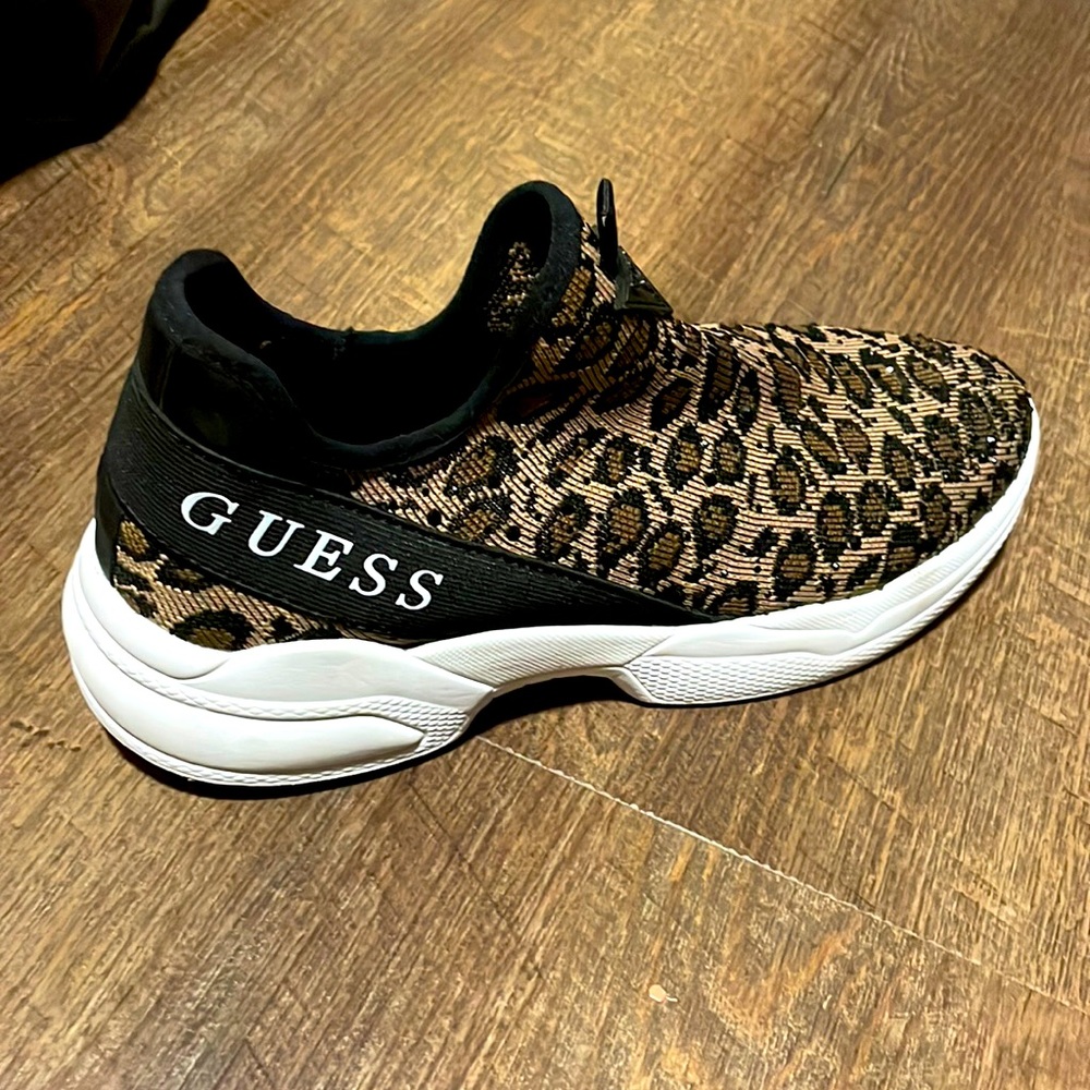 Guess Sneakers